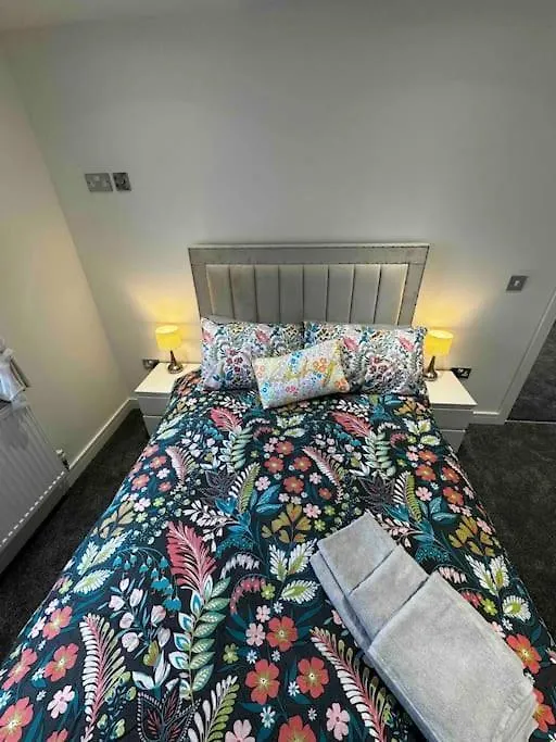 Dom wakacyjny Willa Driftwood - Hornsea Town House With Sea Views And Balconies